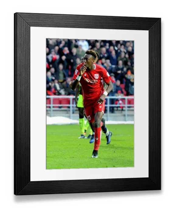 Framed Print : Tammy Abraham Scores Penalty to Secure 2-0 Lead for Bristol City against Reading Framed Print : Tammy Abraham Scores Penalty to Secure 2-0 Lead for Bristol City against Reading