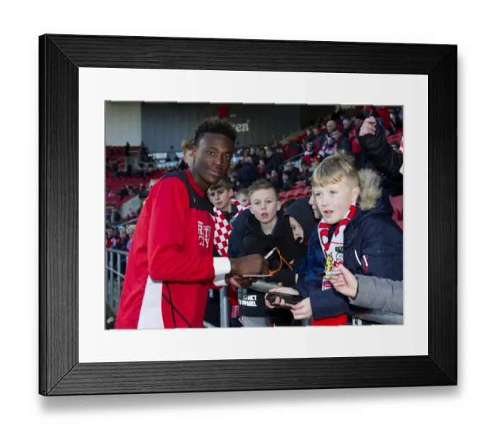 Framed Print : Tammy Abraham of Bristol City Signs Autographs Before Bristol City v Reading, Sky Bet Championship (January 2017) Framed Print : Tammy Abraham of Bristol City Signs Autographs Before Bristol City v Reading, Sky Bet Championship (January 2017)