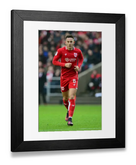 Framed Print : Bristol City's Josh Brownhill in Action Against Fleetwood Town in FA Cup Third Round, Ashton Gate, January 2017