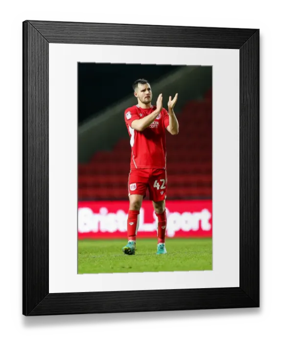 Framed Print : Bristol City's Bailey Wright Appreciates Fans After 0-0 FA Cup Draw vs Fleetwood Town Framed Print : Bristol City's Bailey Wright Appreciates Fans After 0-0 FA Cup Draw vs Fleetwood Town