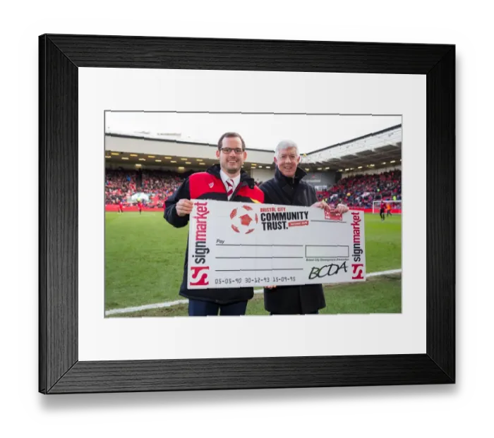 Framed Print : Half Time Stalemate: Bristol City vs. Cardiff City in Sky Bet Championship at Ashton Gate Stadium
