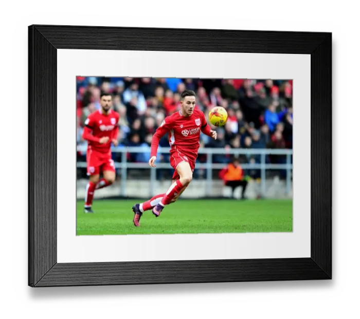 Framed Print : Josh Brownhill in Action: Bristol City vs. Cardiff City, Sky Bet Championship 2017