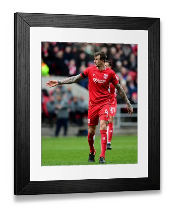 Framed Print : Aden Flint in Action: Bristol City vs. Cardiff City, Sky Bet Championship (14 / 01 / 2017) Framed Print : Aden Flint in Action: Bristol City vs. Cardiff City, Sky Bet Championship (14 / 01 / 2017)
