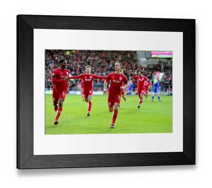 Framed Print : Bristol City's Joe Bryan Celebrates Championship Win Against Cardiff City