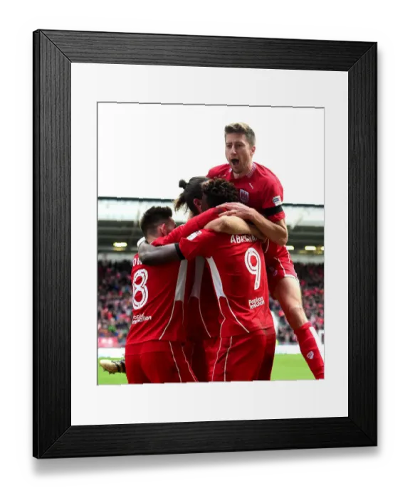 Framed Print : Bristol City Celebrate with Tammy Abraham after Beating Cardiff City (14 / 01 / 2017)