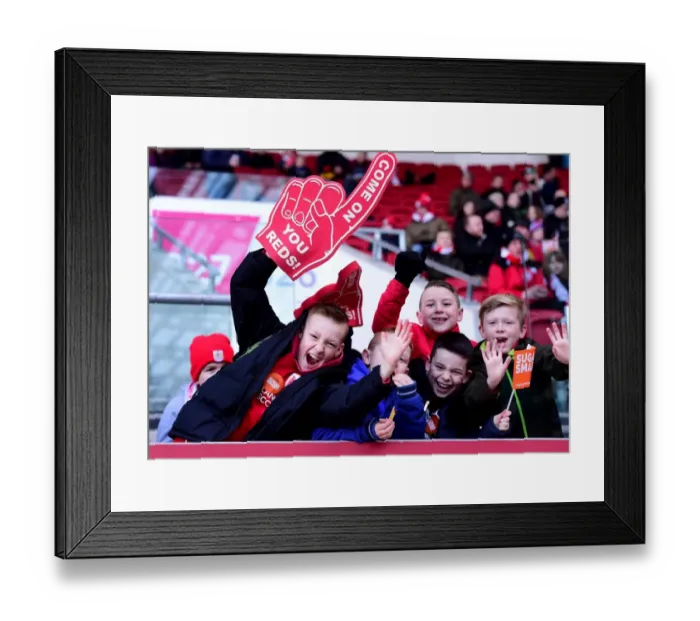 Framed Print : Passionate Bristol City Fans Pack Ashton Gate for Sky Bet Championship Match Against Cardiff City (14 / 01 / 2017)