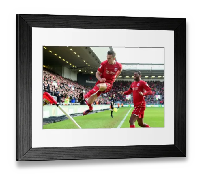 Framed Print : Bristol City's Joe Bryan Celebrates Championship Win Over Cardiff City Framed Print : Bristol City's Joe Bryan Celebrates Championship Win Over Cardiff City