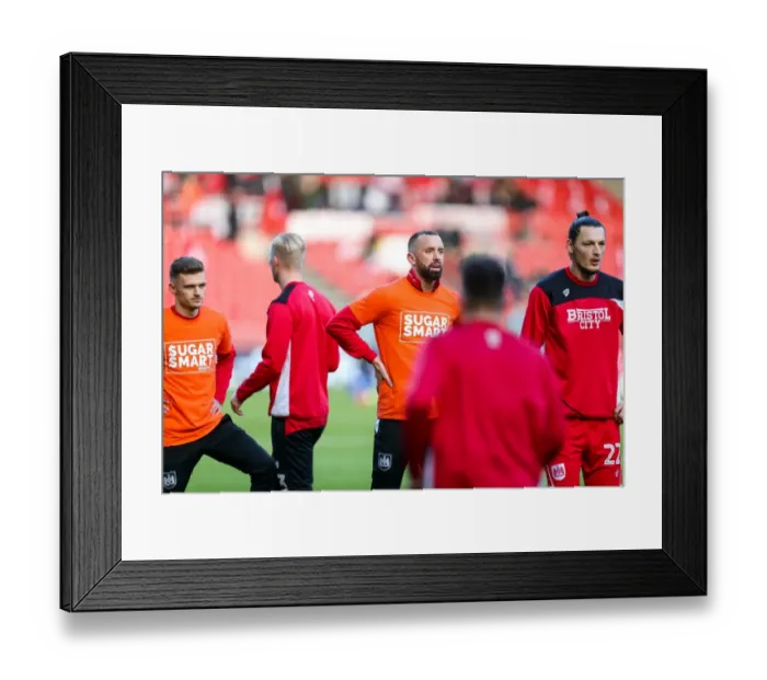 Framed Print : Sky Bet Championship Showdown: Bristol City vs Cardiff City at Ashton Gate Stadium (January 14, 2017)