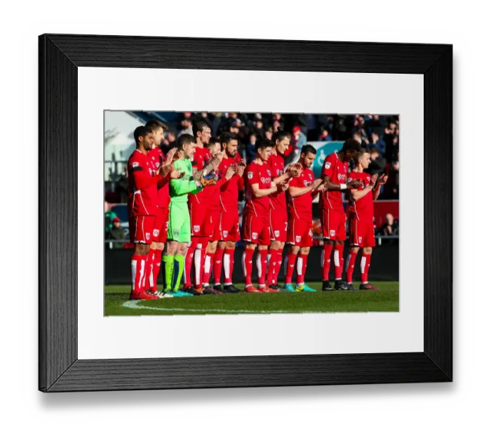 Framed Print : Bristol City Honors Graham Taylor: A Minute's Applause at Ashton Gate Stadium (Bristol City v Cardiff City)