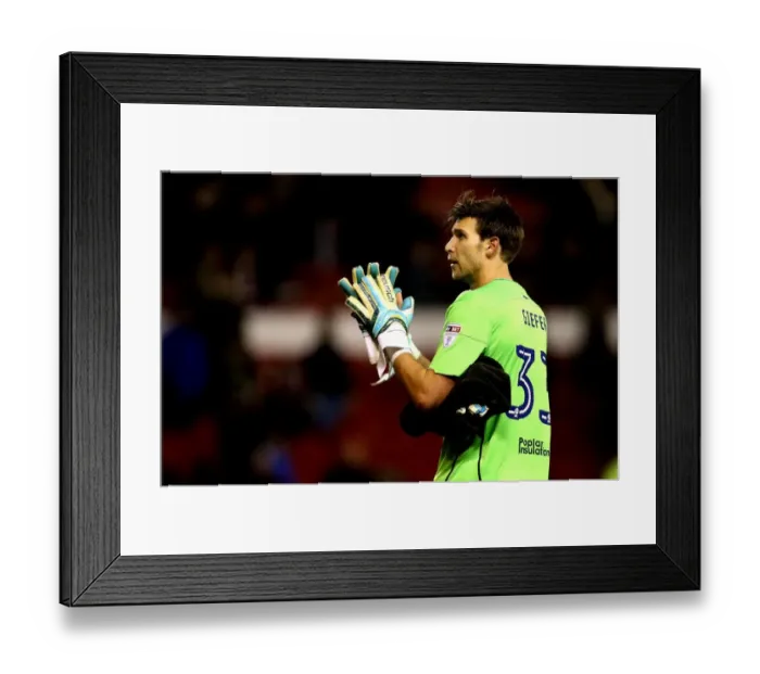 Framed Print : Fabian Giefer in Action: Nottingham Forest vs. Bristol City, Sky Bet Championship 2017 Framed Print : Fabian Giefer in Action: Nottingham Forest vs. Bristol City, Sky Bet Championship 2017