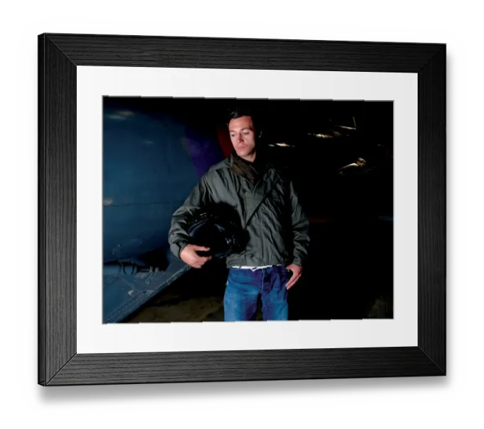 Framed Print : Ivan Sproule: Portrait of Determination in Bristol City Football Club's 08-09 Season Framed Print : Ivan Sproule: Portrait of Determination in Bristol City Football Club's 08-09 Season