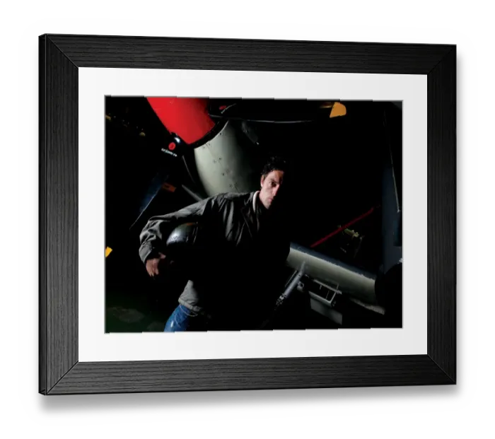 Framed Print : Ivan Sproule: A Flame of Determination in Bristol City Football Club's 08-09 Season