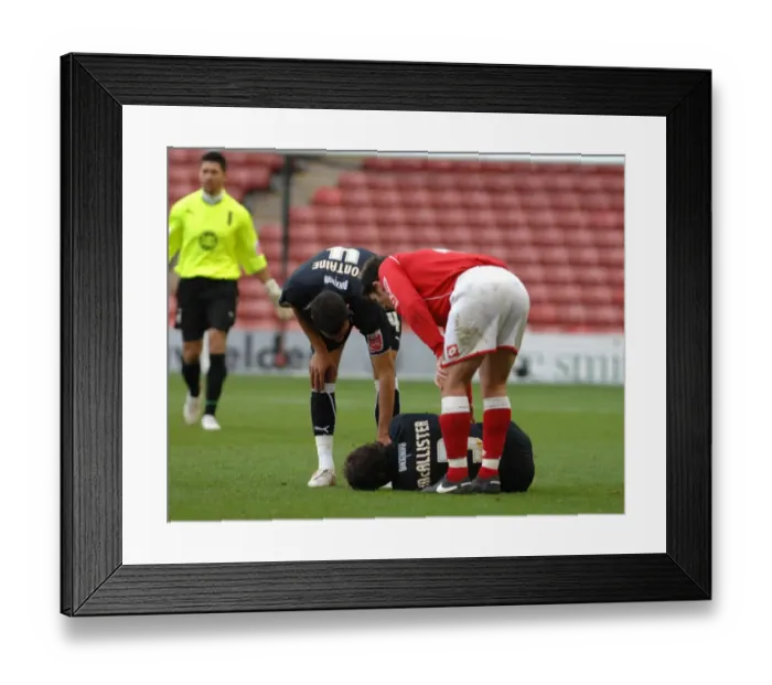 Framed Print : A Football Rivalry: Barnsley vs. Bristol City - Season 08-09 Framed Print : A Football Rivalry: Barnsley vs. Bristol City - Season 08-09