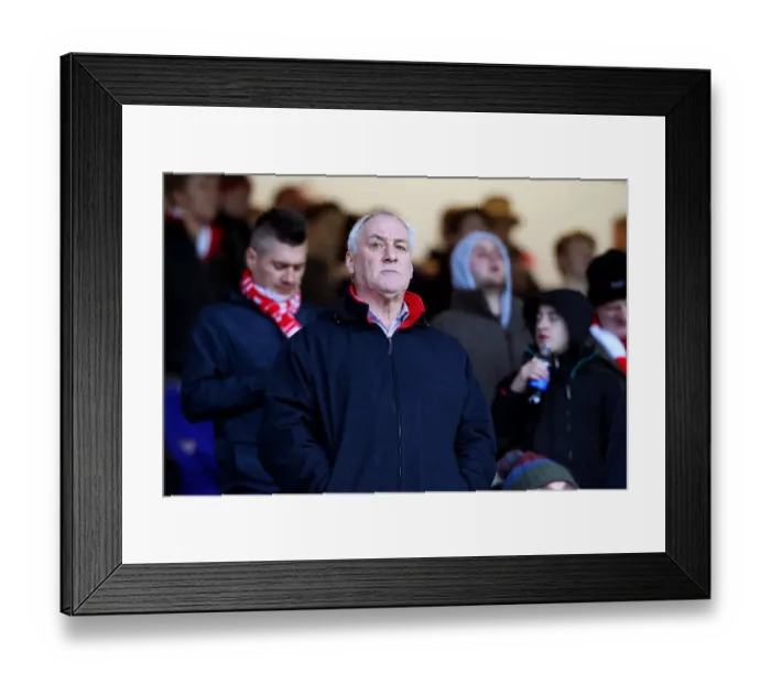 Framed Print : Burnley vs. Bristol City: The Emirates FA Cup Battle - January 2017 Framed Print : Burnley vs. Bristol City: The Emirates FA Cup Battle - January 2017
