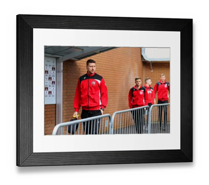 Framed Print : Bristol City Players Arrive at Turf Moor for FA Cup Showdown against Burnley, January 2017