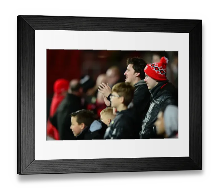 Framed Print : Passionate Bristol City Fans at Ashton Gate during Sky Bet Championship Match against Sheffield Wednesday (31 / 01 / 2017)