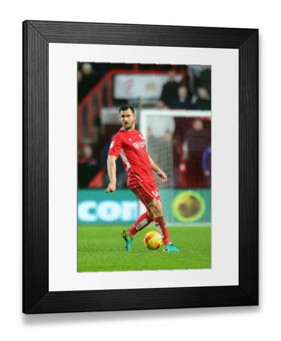 Framed Print : Bristol City's Bailey Wright in Action Against Sheffield Wednesday, Sky Bet Championship 2017 Framed Print : Bristol City's Bailey Wright in Action Against Sheffield Wednesday, Sky Bet Championship 2017
