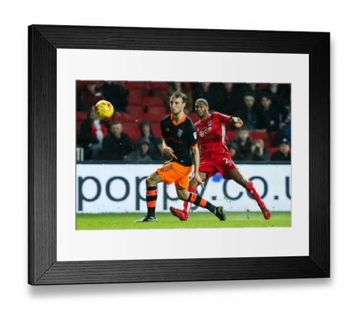 Framed Print : Mark Little in Action: Bristol City vs Sheffield Wednesday, Sky Bet Championship (January 2017) - Ashton Gate Stadium Framed Print : Mark Little in Action: Bristol City vs Sheffield Wednesday, Sky Bet Championship (January 2017) - Ashton Gate Stadium