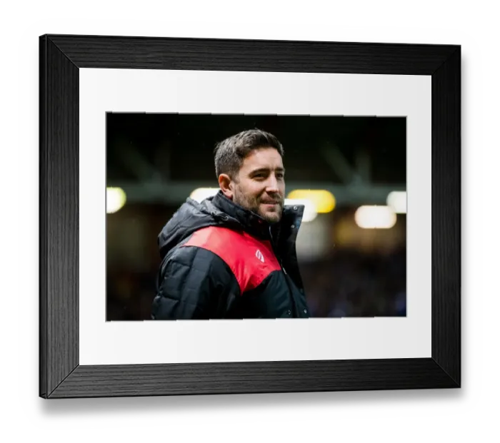 Framed Print : Bristol City's Lee Johnson Watches On During Tense Championship Clash Against Sheffield Wednesday Framed Print : Bristol City's Lee Johnson Watches On During Tense Championship Clash Against Sheffield Wednesday