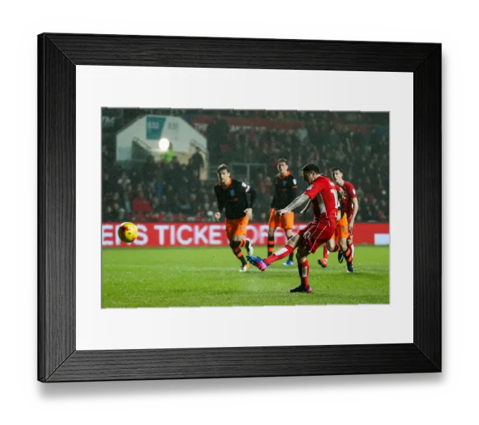 Framed Print : Bristol City's Lee Tomlin Scores Dramatic Penalty to Secure 1-1 Draw Against Sheffield Wednesday