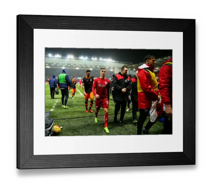 Framed Print : Half Time Moment: Joe Bryan Heads Down the Tunnel at Ashton Gate (Bristol City vs Sheffield Wednesday) Framed Print : Half Time Moment: Joe Bryan Heads Down the Tunnel at Ashton Gate (Bristol City vs Sheffield Wednesday)