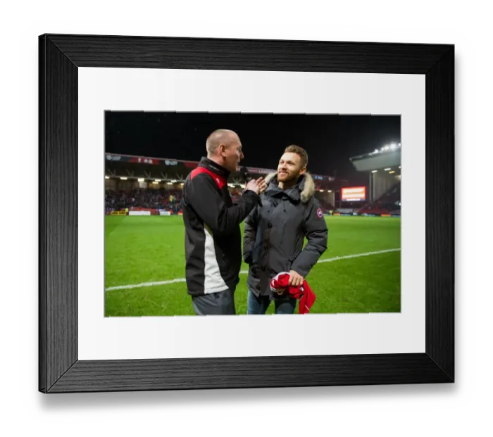 Framed Print : Bristol City Welcomes New Signing Matty Taylor at Half Time against Sheffield Wednesday