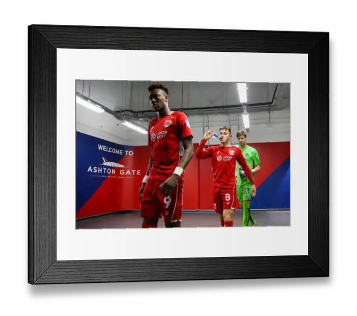 Framed Print : Bristol City's Josh Brownhill Emerges from Tunnel before Kick-off vs Sheffield Wednesday (Bristol City v Sheffield Wednesday, Sky Bet Championship)