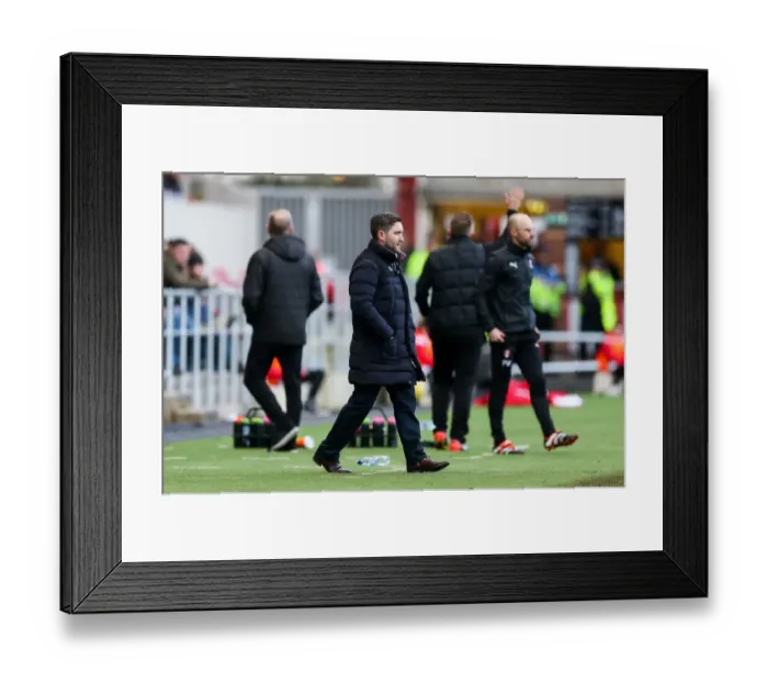 Framed Print : Bristol City Manager Lee Johnson Leads the Charge Against Rotherham United at Ashton Gate Stadium, Sky Bet Championship (04.02.2017) Framed Print : Bristol City Manager Lee Johnson Leads the Charge Against Rotherham United at Ashton Gate Stadium, Sky Bet Championship (04.02.2017)