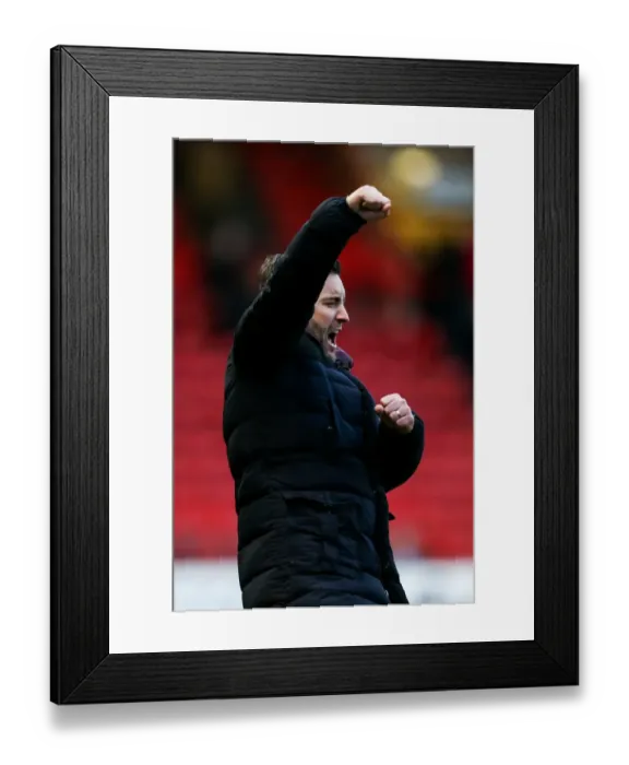 Framed Print : Sky Bet Championship Showdown: Bristol City vs Rotherham United at Ashton Gate Stadium (04.02.2017) Framed Print : Sky Bet Championship Showdown: Bristol City vs Rotherham United at Ashton Gate Stadium (04.02.2017)