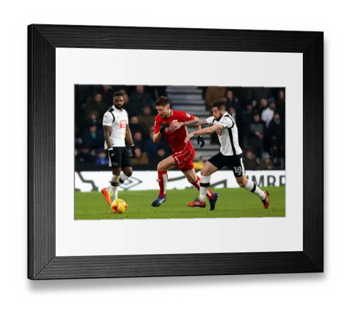 Framed Print : Bristol City's Jens Hegeler Outmaneuvers Derby County's Jacob Butterfield Framed Print : Bristol City's Jens Hegeler Outmaneuvers Derby County's Jacob Butterfield
