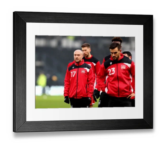 Framed Print : Bristol City's David Cotterill in Action Against Derby County, 11-02-2017