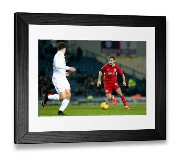 Framed Print : Gary O'Neil Charges Forward: Leeds United vs. Bristol City Championship Clash, 14 / 02 / 2017 Framed Print : Gary O'Neil Charges Forward: Leeds United vs. Bristol City Championship Clash, 14 / 02 / 2017