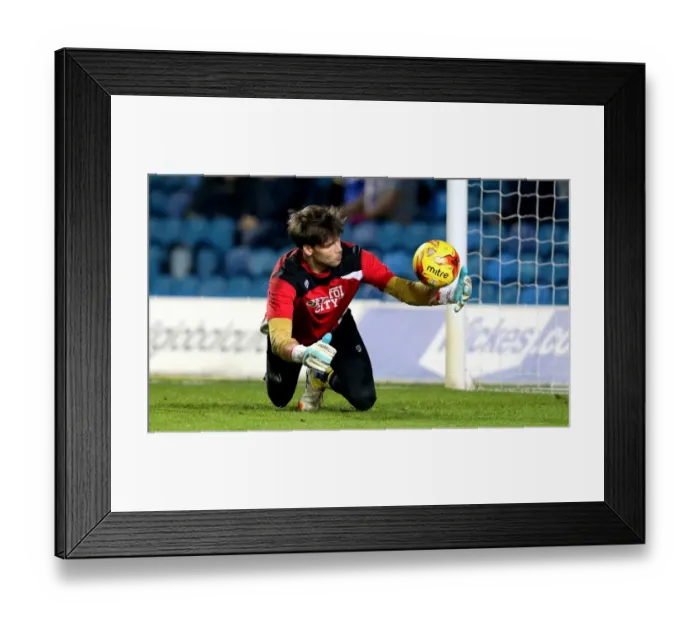 Framed Print : Fabian Giefer of Bristol City Faces Leeds United at Elland Road, 2017 Framed Print : Fabian Giefer of Bristol City Faces Leeds United at Elland Road, 2017