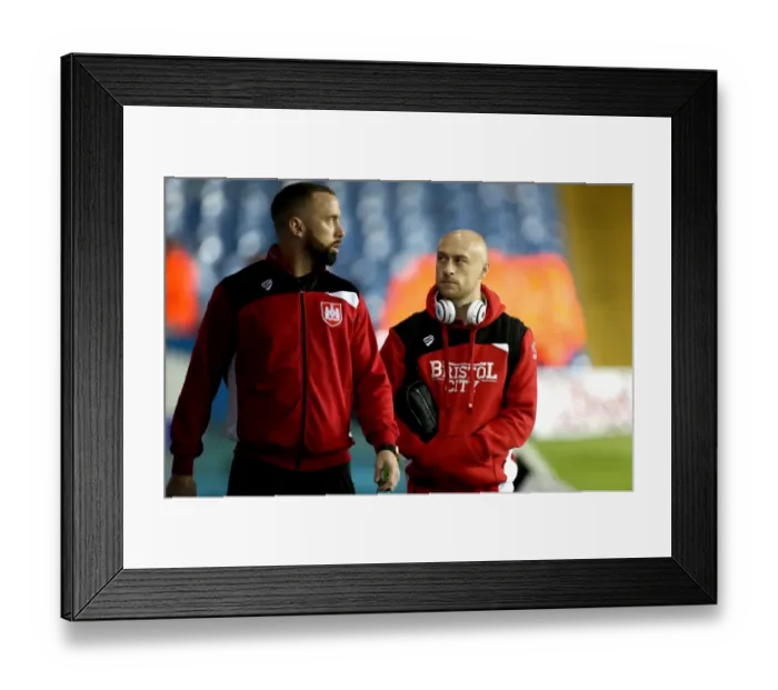 Framed Print : Bristol City Footballers Arrive at Elland Road Ahead of Leeds United Clash, 14.02.2017 Framed Print : Bristol City Footballers Arrive at Elland Road Ahead of Leeds United Clash, 14.02.2017