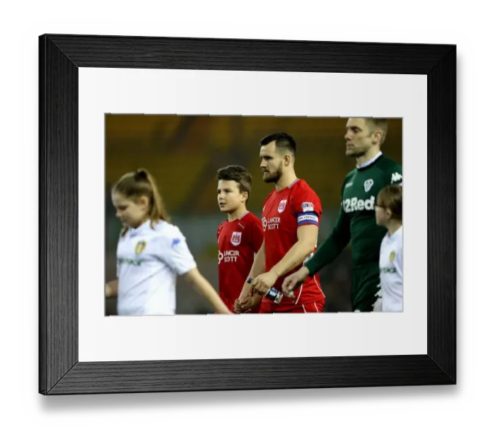Framed Print : Bailey Wright and Mandot the Lion: Leeds United vs. Bristol City, 14.02.2017 Framed Print : Bailey Wright and Mandot the Lion: Leeds United vs. Bristol City, 14.02.2017