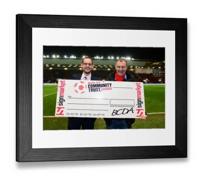 Framed Print : Sky Bet Championship Showdown: Titans Clash - Bristol City vs Fulham at Ashton Gate, 2017