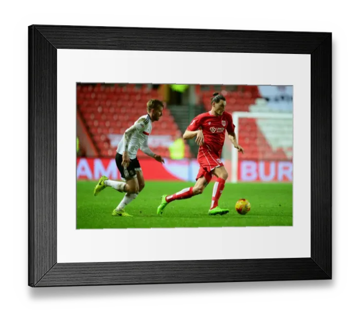 Framed Print : Milan Djuric Charges Forward: Bristol City vs Fulham, 2017 Framed Print : Milan Djuric Charges Forward: Bristol City vs Fulham, 2017