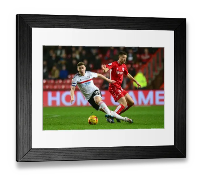 Framed Print : Bristol City vs Fulham: Tom Cairney in Action at Ashton Gate, 2017 Framed Print : Bristol City vs Fulham: Tom Cairney in Action at Ashton Gate, 2017