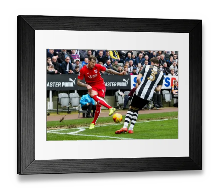 Framed Print : Aden Flint vs Paul Dummett: Intense Battle at St James Park (Newcastle United vs Bristol City, Sky Bet EFL Championship)