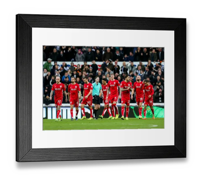 Framed Print : Bristol City Regroup After Newcastle United's Equalizer: 2-2 Stalemate at St. James Park