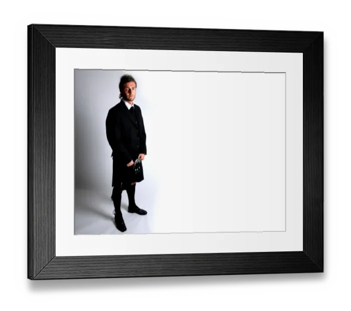 Framed Print : Jamie McAllister: A Beacon of Determination, Bristol City Football Club 08-09 Framed Print : Jamie McAllister: A Beacon of Determination, Bristol City Football Club 08-09