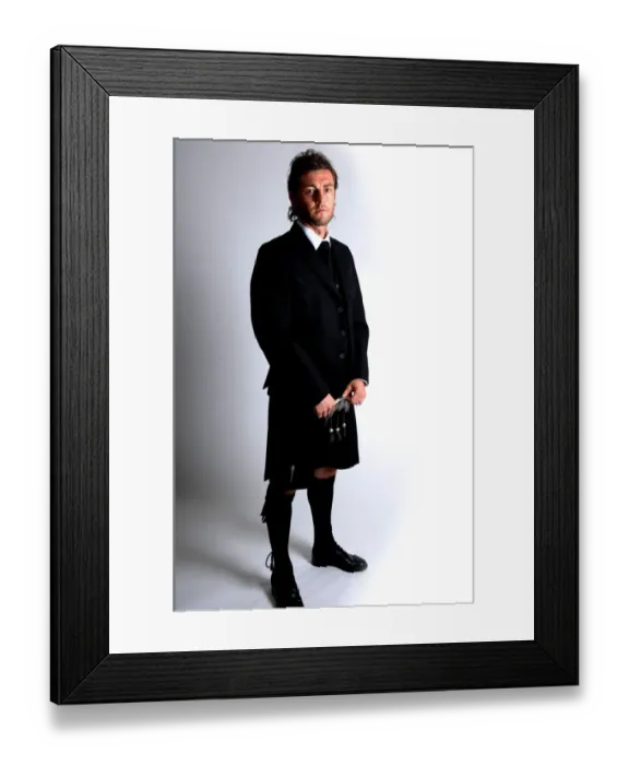 Framed Print : Jamie McAllister: A Beacon of Determination, Portraits 08-09, Bristol City Football Club Framed Print : Jamie McAllister: A Beacon of Determination, Portraits 08-09, Bristol City Football Club