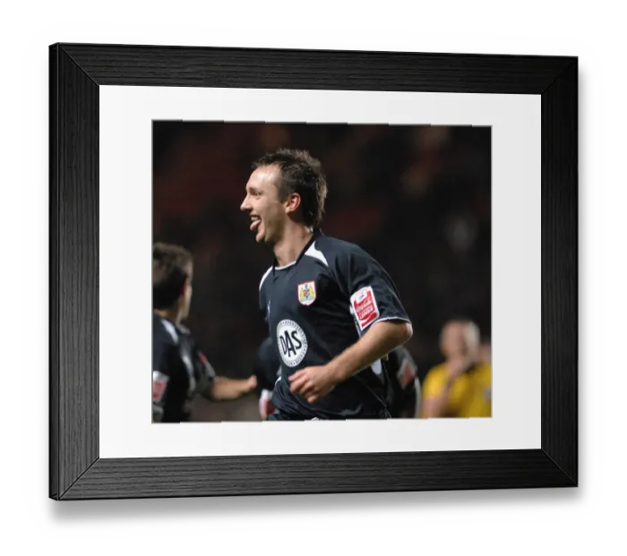 Framed Print : Gavin Williams Euphoric Moment: Charlton Athletic vs. Bristol City Framed Print : Gavin Williams Euphoric Moment: Charlton Athletic vs. Bristol City