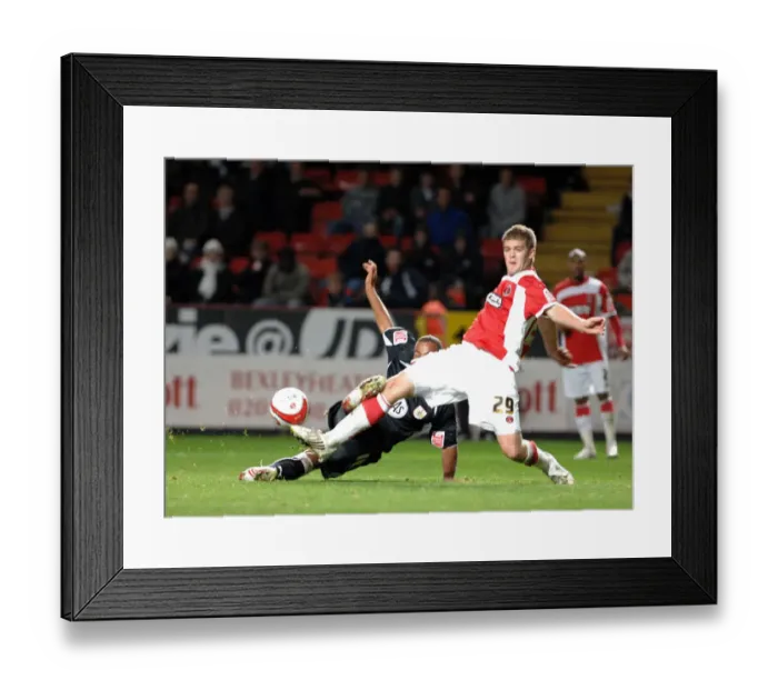 Framed Print : Bristol City vs. Charlton Athletic: A Football Rivalry - Season 08-09 Framed Print : Bristol City vs. Charlton Athletic: A Football Rivalry - Season 08-09