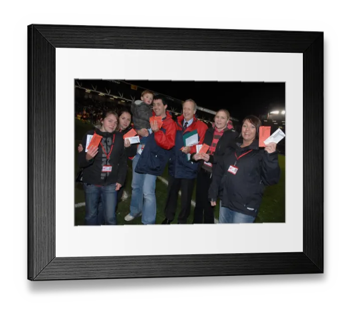 Framed Print : Bristol City vs Sheffield United: A Football Rivalry Unfolds - 08-09 Season Showdown Framed Print : Bristol City vs Sheffield United: A Football Rivalry Unfolds - 08-09 Season Showdown