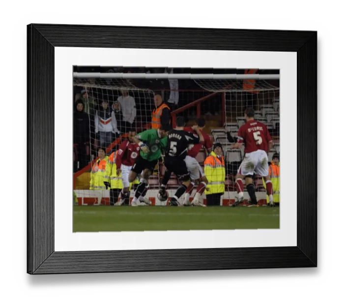 Framed Print : Bristol City vs Sheffield United: A Football Rivalry from the 08-09 Season