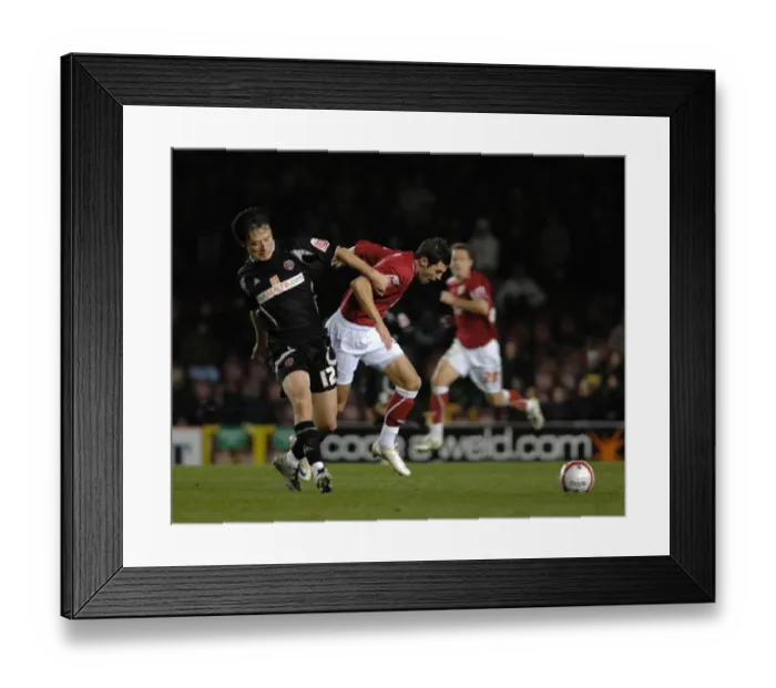 Framed Print : Clash of the Championship Titans: Bristol City vs Sheffield United (08-09) Framed Print : Clash of the Championship Titans: Bristol City vs Sheffield United (08-09)
