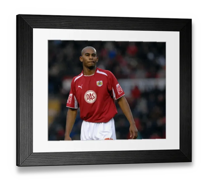 Framed Print : Bristol City vs. Reading: Clash of the Championship Teams (08-09 Season) Framed Print : Bristol City vs. Reading: Clash of the Championship Teams (08-09 Season)