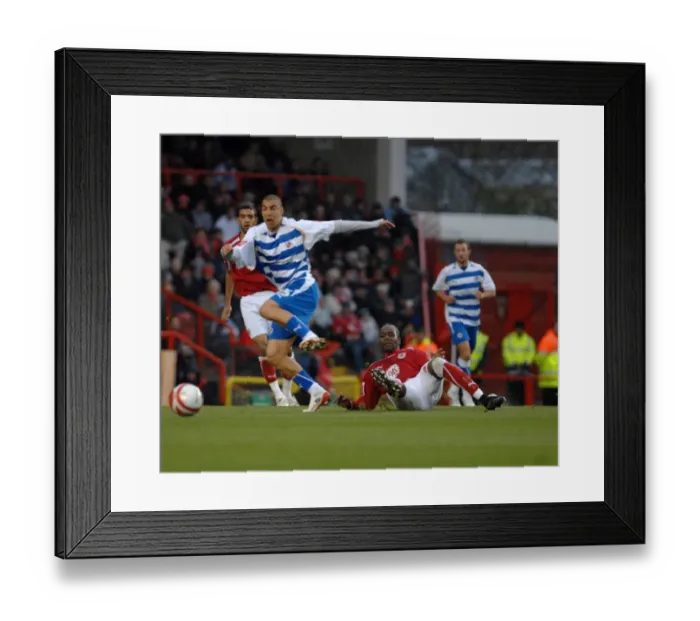 Framed Print : Clash of the Championship Titans: Bristol City vs. Reading (08-09) Framed Print : Clash of the Championship Titans: Bristol City vs. Reading (08-09)