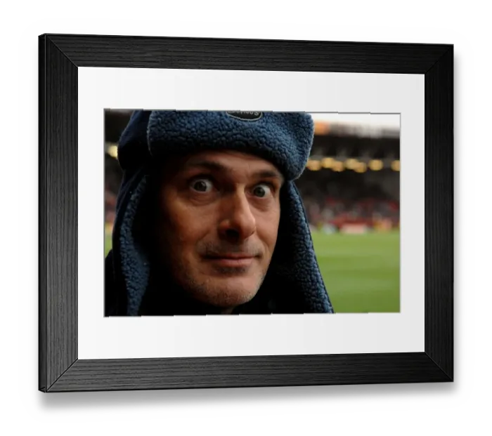 Framed Print : Bristol City vs. Reading: Clash of Talents (08-09 Season) Framed Print : Bristol City vs. Reading: Clash of Talents (08-09 Season)